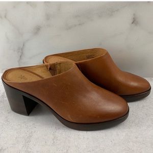 Frye Joan Campus Redwood Brown Mule Heels